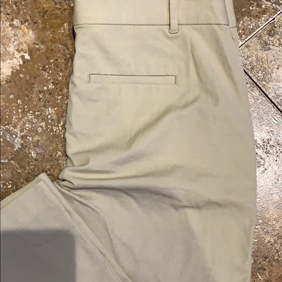 Gap - Picture 2 of 4